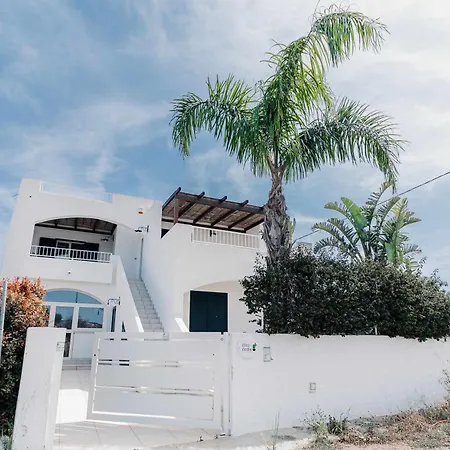 Corbezzolo By Vivimy 別荘 タヴィアーノ